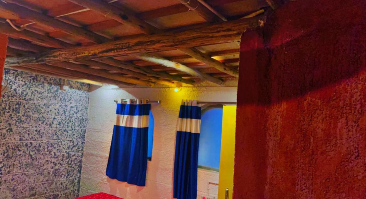Spykee Spot Hampi Hotell Exteriör bild